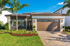 Florida First-Time Home Buyer Programs: Need to Know